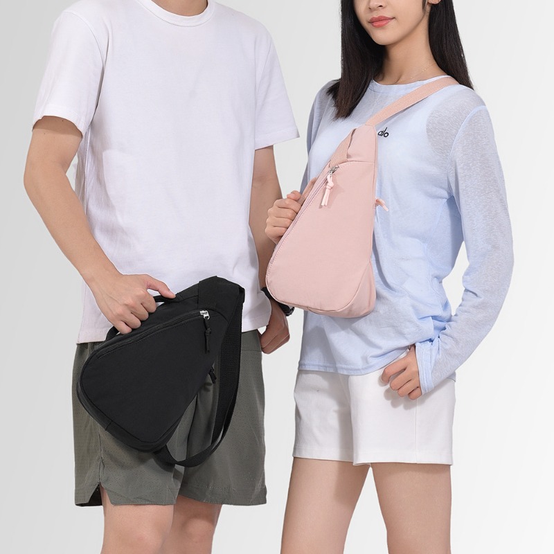 حقيبة صدرية خفيفة الوزن للهاتف - مراجعة Cycling Commuter Bag وسعره